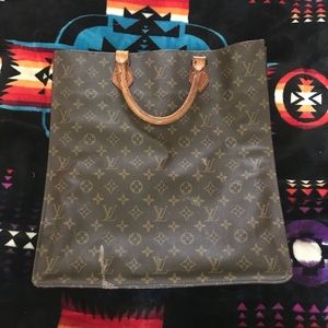 Louis Vuitton purse